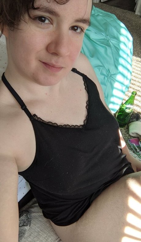 wednesdayeve model naked pics