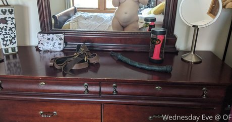 wednesdayeve exclusive model pic