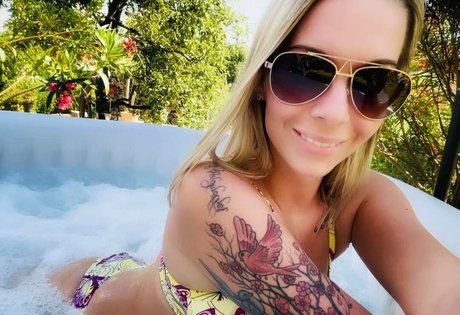 Tolna Megye high quality model photos