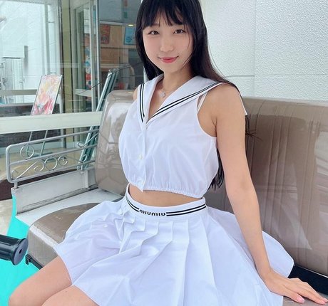 Eunji Pyoapple nudes actress archive