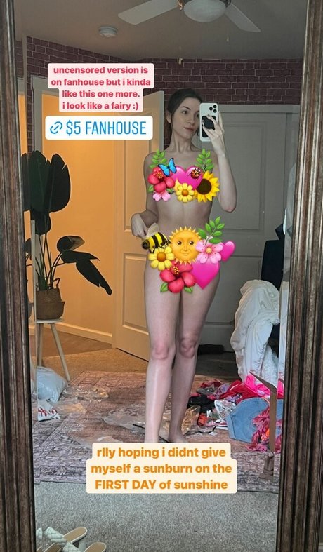 Novaleesi pornographic actress galleries