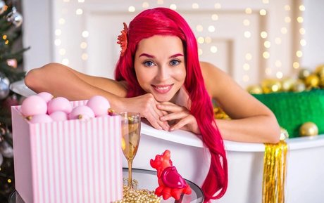 Ann Shakhovskaya top star galleries