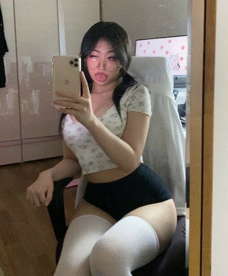 yurasweb sex star photo