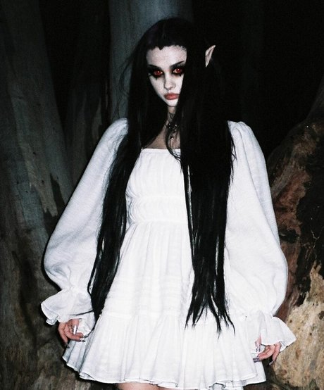 Zheani Sparkes art actress picture