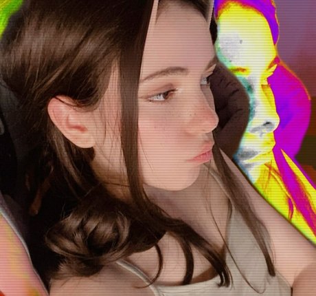 Kittew pornographic actress picture