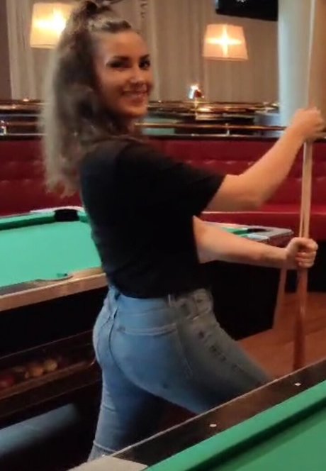 yabbe perfect pornstar pics