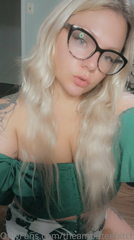 theamputeebitch pornstar pretty images