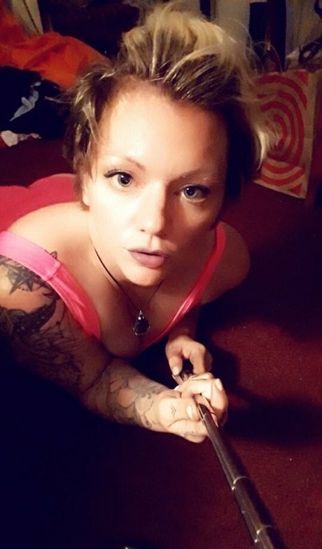 theamputeebitch pornstar art archive