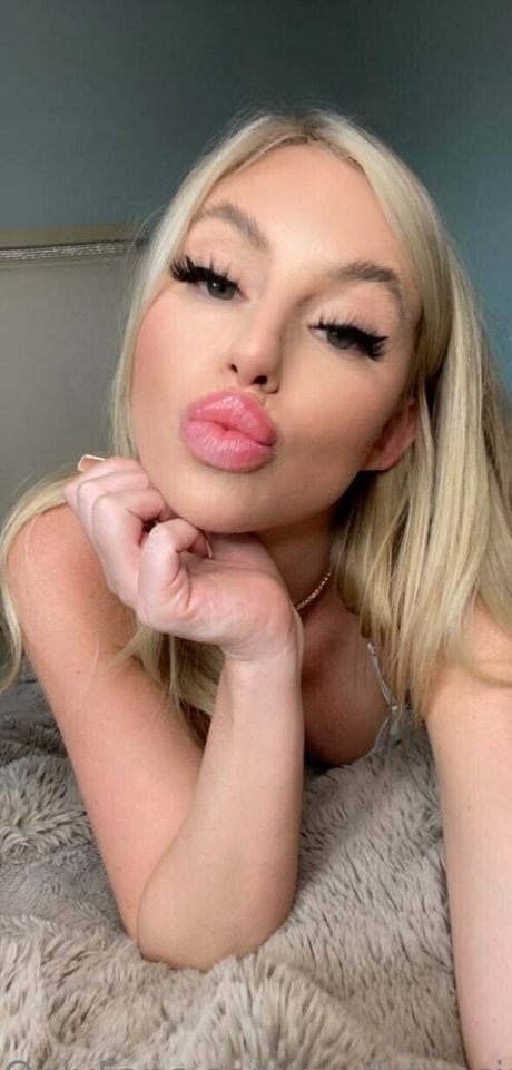 wydstepsissy pornstar high quality images