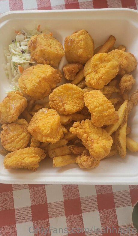 leahhaute porn model archive