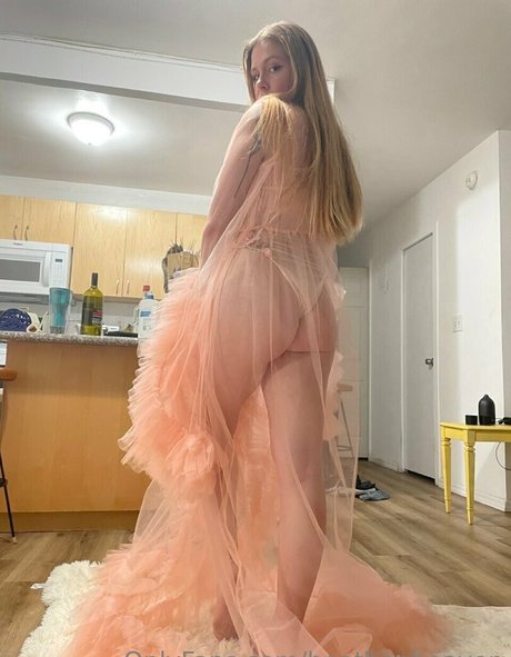 Heather Heaven hot star gallery