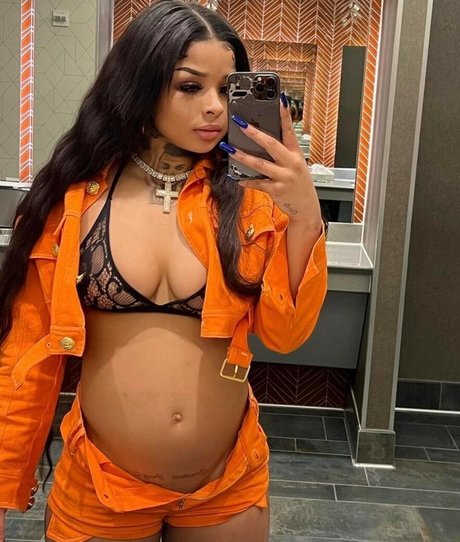 Chrisean Rock model nude pictures