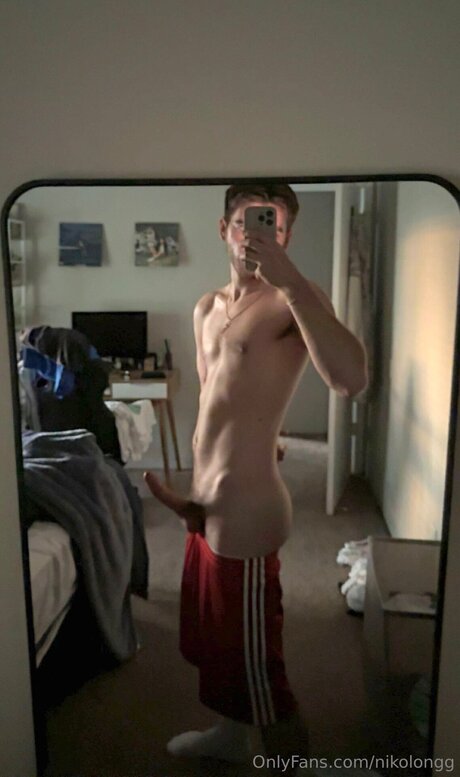 nikolongg model sexy galleries