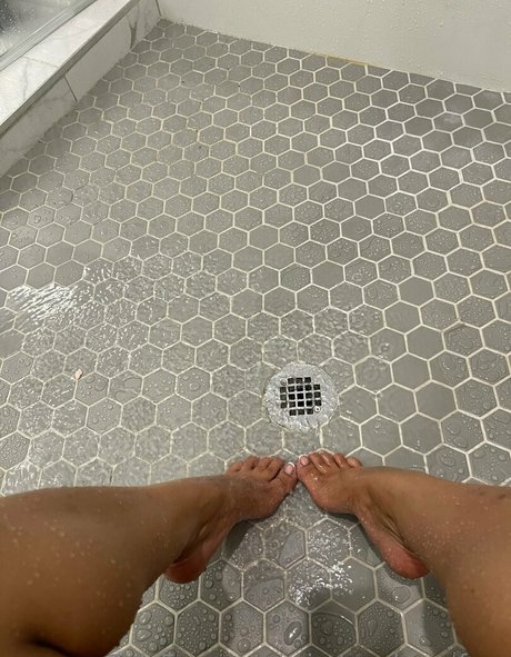 mizztwerksumfree porn actress img