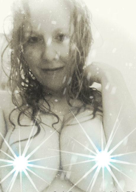 trishw76 nice actress photos