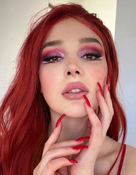 Grace Hyland adult star galleries