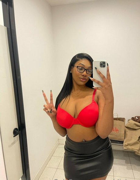 joyythestallion erotic pornstar pictures