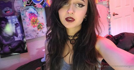 Emostonergorl xxx pornstar picture