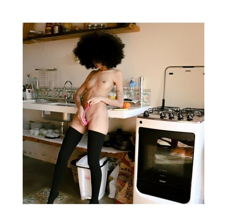 msflat adult star pics