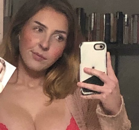 Megan Bitchell sex pornstar pictures