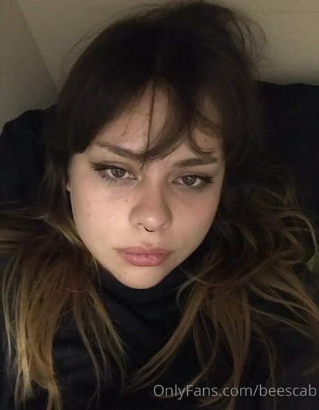 scabbee model nice picture