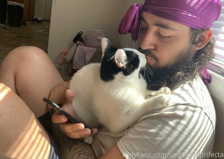 tantalizingtrifecta model xxx archive