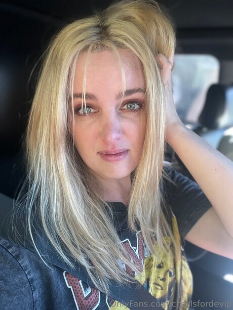 charlsfordevip model hd picture