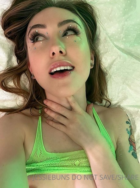 Jessiebuns star naked gallery