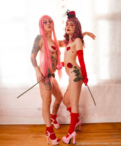 Synthia Valentine high quality model images