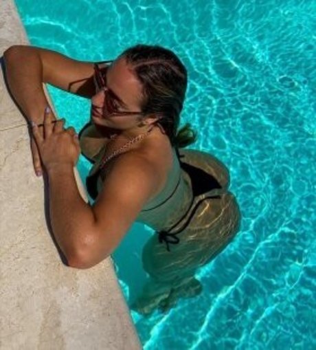 Micha Prinz star erotic photo