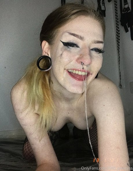 Filth Princess beautiful model image