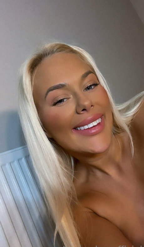 louiselou top star galleries