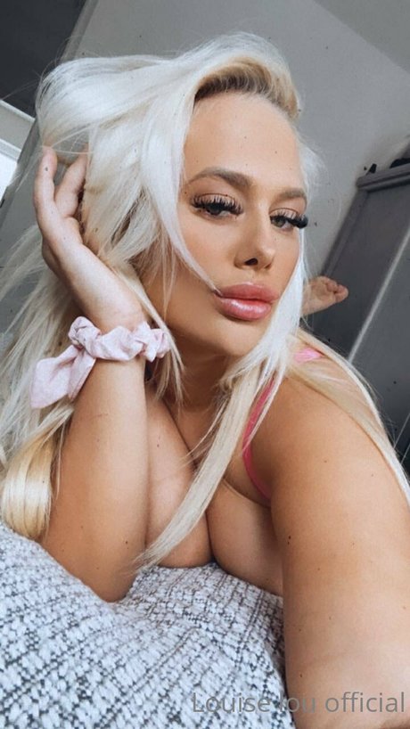 mom daughter onlyfans porno image