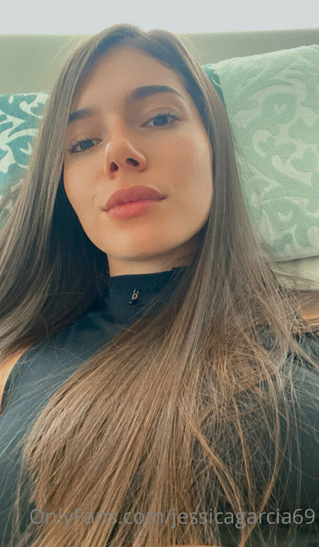 Gabriela Bianca star art gallery