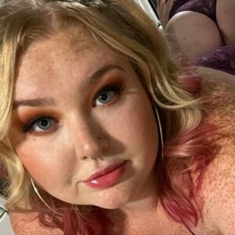 Kait Freckles pornstar nice photo