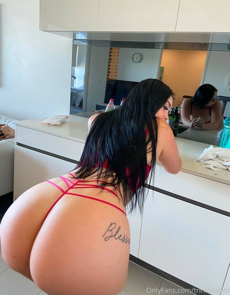 trinityjanex model nice photo