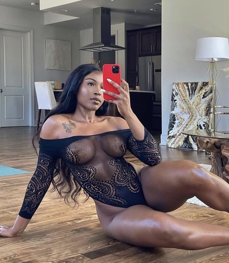 Morgan Dawson star exclusive gallery