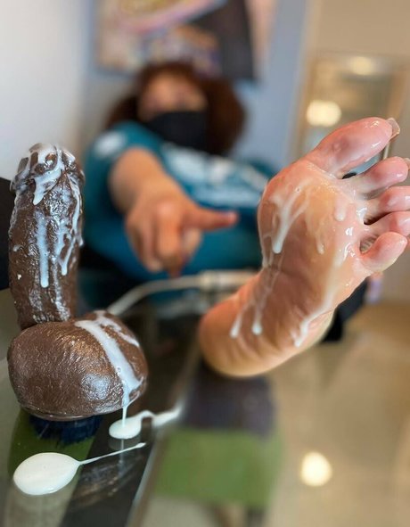 THEDCFOOTQUEEN porn star galleries