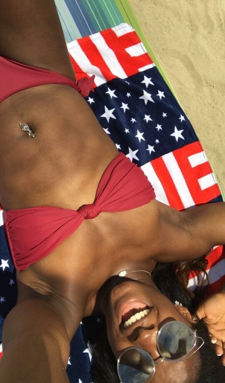 Simone Biles pornographic model picture