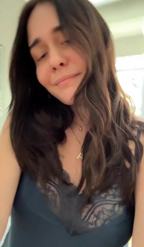 Alessandra Negrini porn model galleries