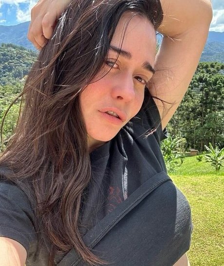 Alessandra Negrini pretty model photo