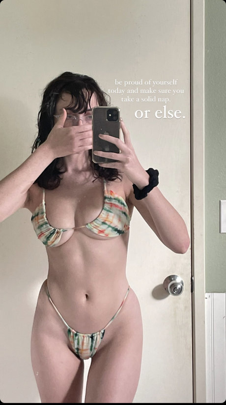 beautiful babe onlyfans free sex pictures