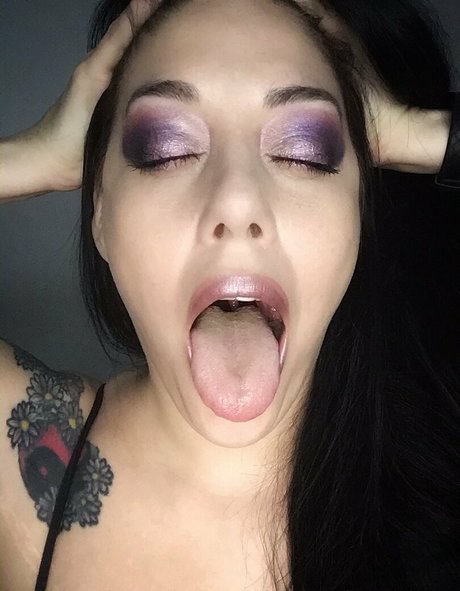 missleanalee model porn pic