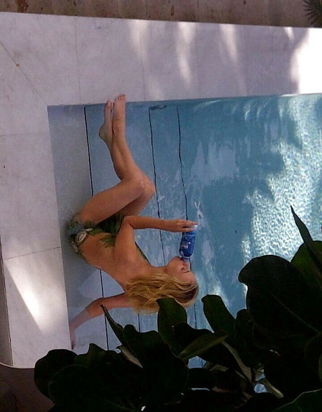 Yvonne Strahovski high quality pornstar photo