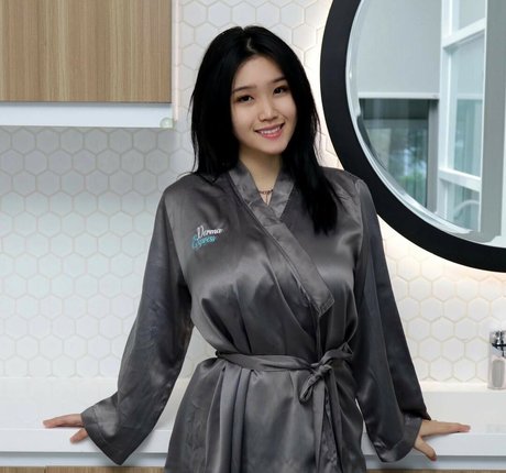 Anastasya Khosasih free pornstar pics