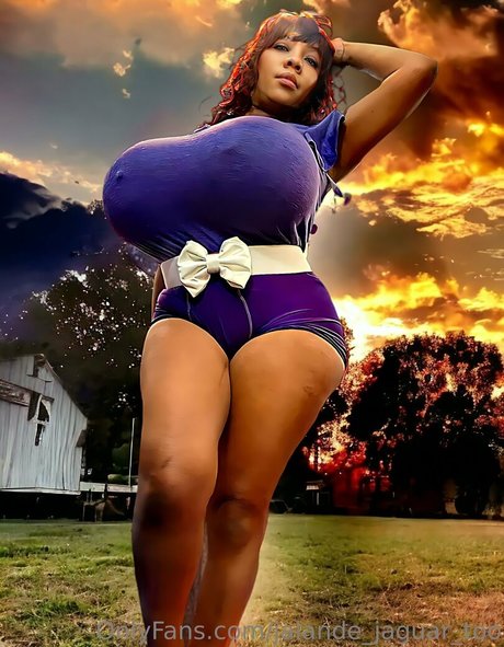 jalande jaguar too exclusive star pic