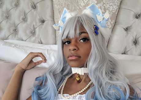 chibella chan free nudes model photo