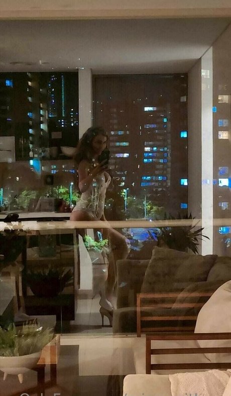 Aura Cristina Geithner profile image