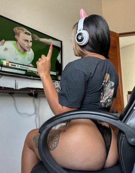 Gaby Lopez pornstar nude images