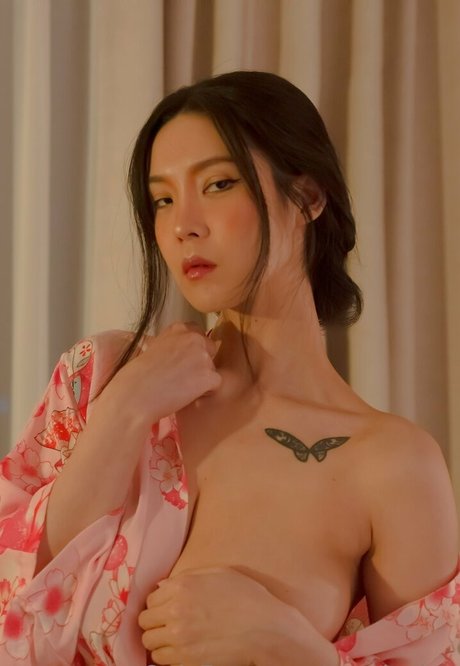 norajoy official porn actress picture